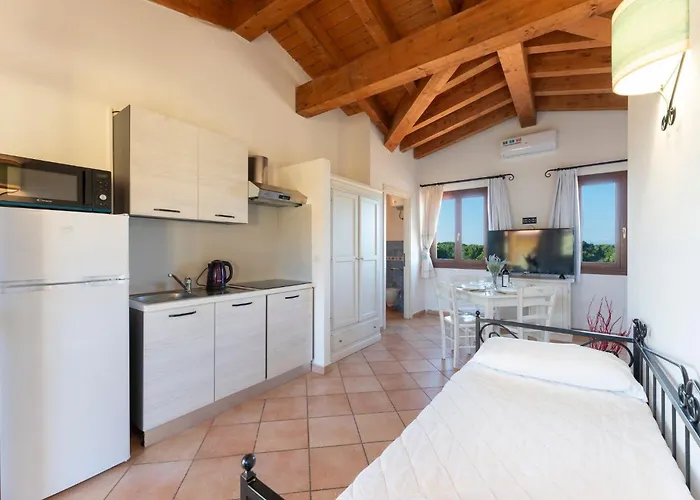 Cozy With Shared Pool