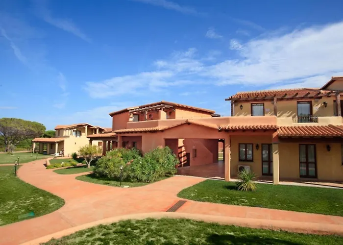 Cozy With Shared Pool