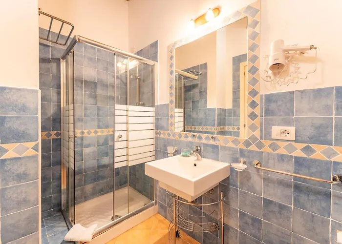 Lägenhet Cozy With Shared Pool