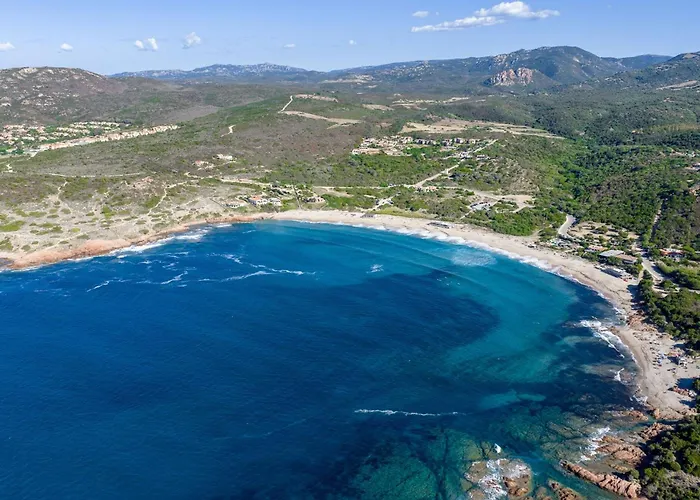 Cozy With Shared Pool Aglientu